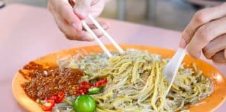 Singapore Fried Hokkien Mee - Popular Whampoa Stall 00